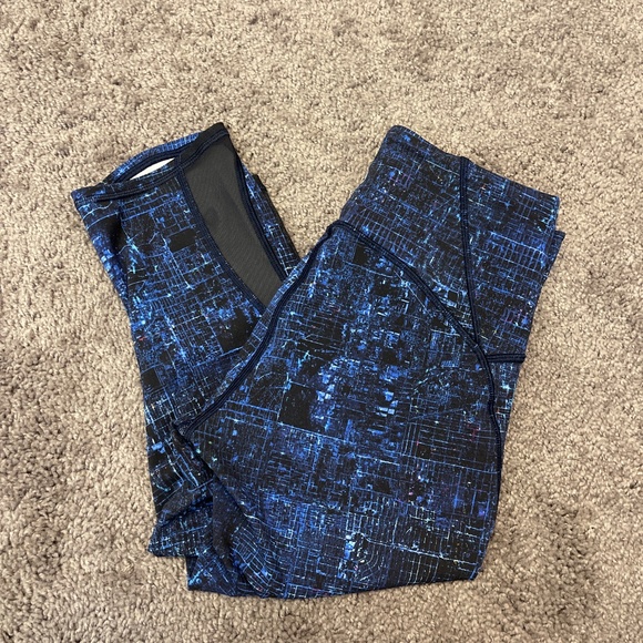 Lululemon - Picture 4 of 4